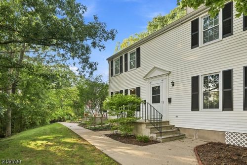47 Marsh Hawk, Hackettstown, NJ, 07840-2724 | Card Image