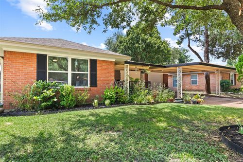 5005 W 43rd St, Houston, TX, 77092-5246 | Card Image