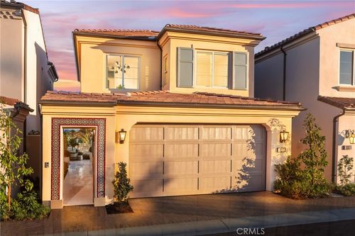 269 Raffini, Irvine, CA, 92618 | Card Image