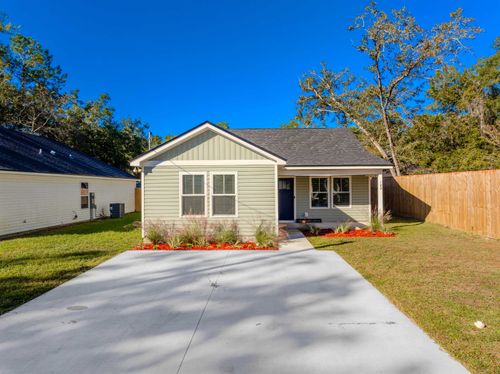 122 Ted Lott Ln, Crawfordville, FL, 32327-3215 | Card Image