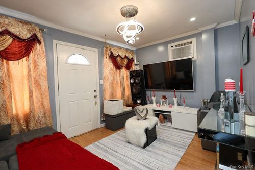 108-16 107th Ave, South Richmond Hill, NY, 11419 | Card Image