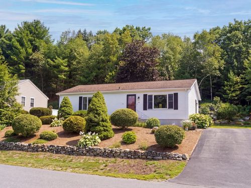 42-42 Deacon St, Northborough, MA, 01532-1653 | Card Image