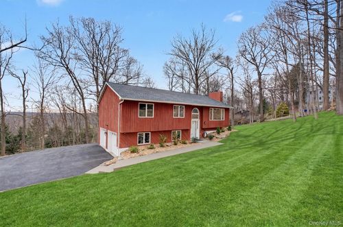 27 Narcissus Dr, Mahopac, NY, 10541-5334 | Card Image
