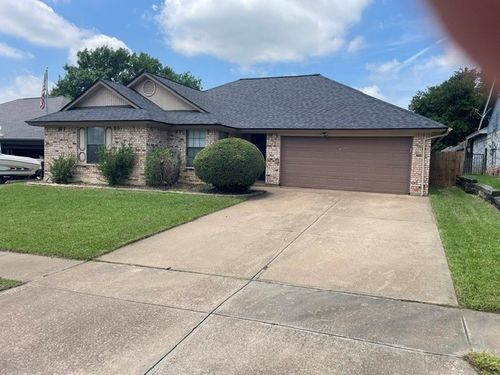 8221 Mark Ln, Watauga, TX, 76148-1113 | Card Image