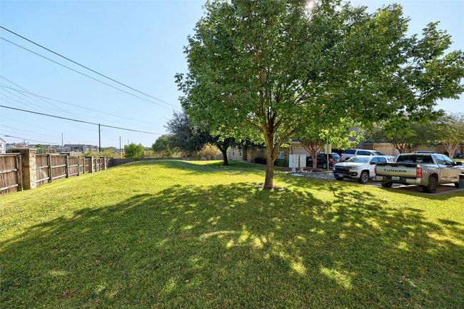 APT-305 - 1101 E Parmer Ln, Condo with 3 bedrooms, 3 bathrooms and 2 parking in Austin TX | Image 29