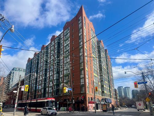 903-801 King Street W, Toronto, ON, M5V3C9 | Card Image
