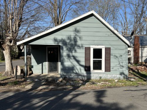 2083 Bessie St, Springfield, TN, 37172-2047 | Card Image