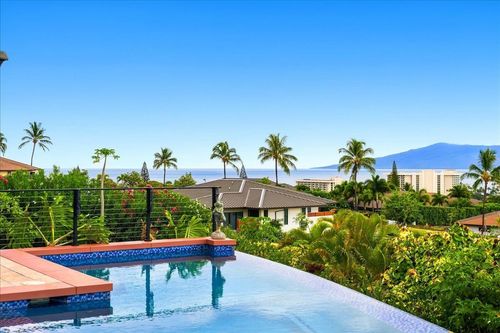 24 Lolii Pl, Lahaina, HI, 96761-2940 | Card Image