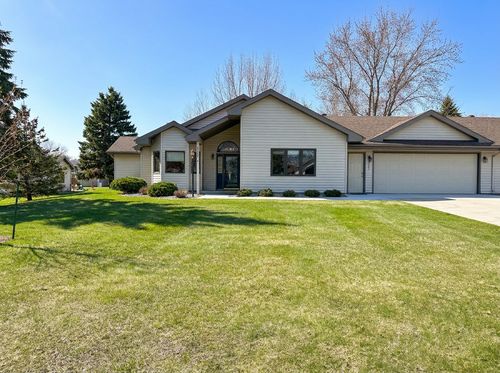 2208 Arrowwood Court, Fergus Falls, MN, 56537 | Card Image