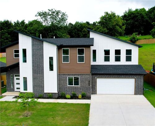 1317 Bunker Dr, Pea Ridge, AR, 72751-4040 | Card Image