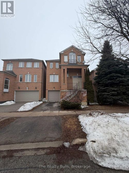 212 Yellowood Cir, Thornhill, ON, L4J8M4 | Card Image