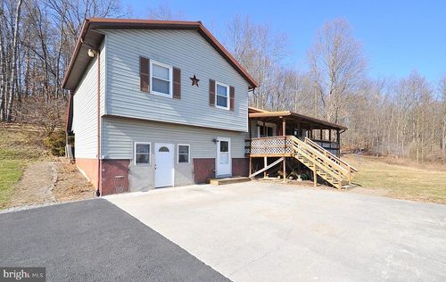 459 Kerbaugh Rd, TYRONE, PA, 16686-7529 | Card Image
