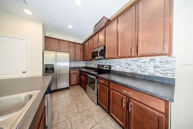2743 River Landing Dr, Townhouse with 2 bedrooms, 3 bathrooms and null parking in SANFORD FL | Image 10
