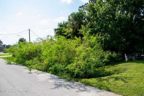 6115 Allmont St, COCOA, FL, 32927-8921 | Card Image