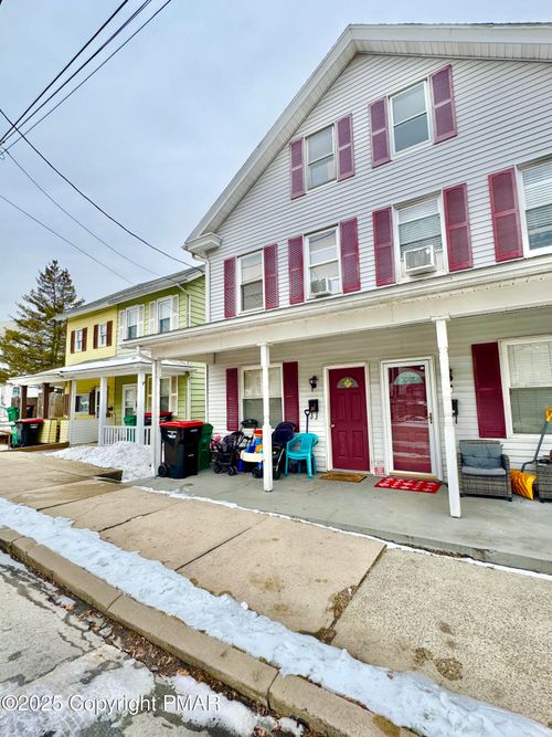 427 N 2nd St, Lehighton Borough, PA, 18235-1420 | Card Image