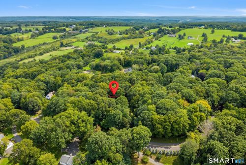 16 Jonathan Dr, Roxbury, CT, 06783-1116 | Card Image