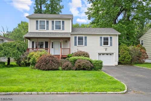 89 Glenwood Rd, Cranford, NJ, 07016-1919 | Card Image