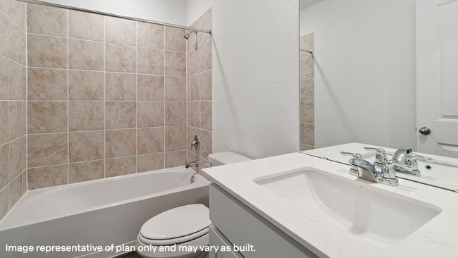 405 Wild Goose Drive, House other with 3 bedrooms, 2 bathrooms and null parking in Luling TX | Image 27