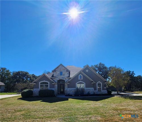 555 Solms Frst, New Braunfels, TX, 78132-3424 | Card Image
