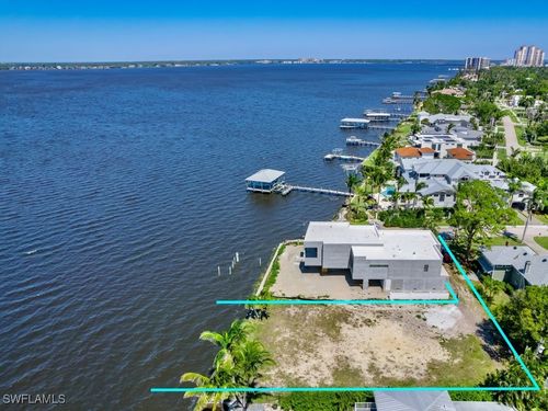 1204 Alhambra Dr, FORT MYERS, FL, 33901-6602 | Card Image