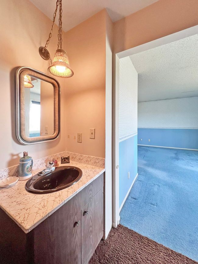 Primary Bathroom | Image 29