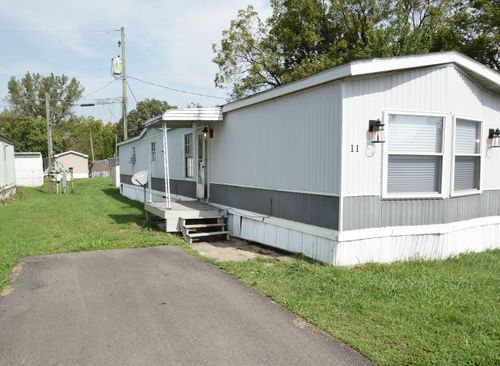 11-9120 W Broad St, Galloway, OH, 43119-9610 | Card Image