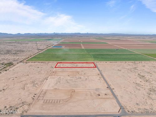 --2 Long Rifle Rd, Aguila, AZ, 85320 | Card Image