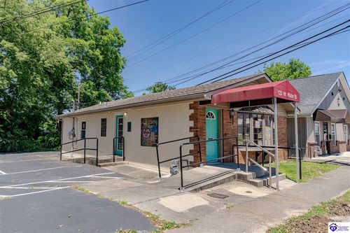 123 W Water Street, Hodgenville, KY, 42748 | Card Image