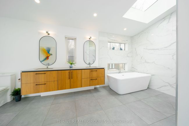 10107 Pinery Bluffs Rd, House other with 4 bedrooms, 4 bathrooms and 10 parking in Grand Bend ON | Image 28