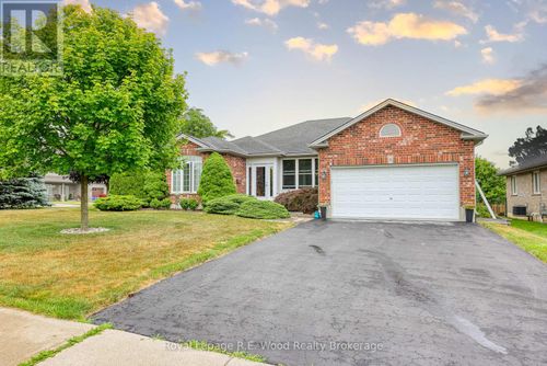 36 Morning Glory Dr, Tillsonburg, ON, N4G5S9 | Card Image