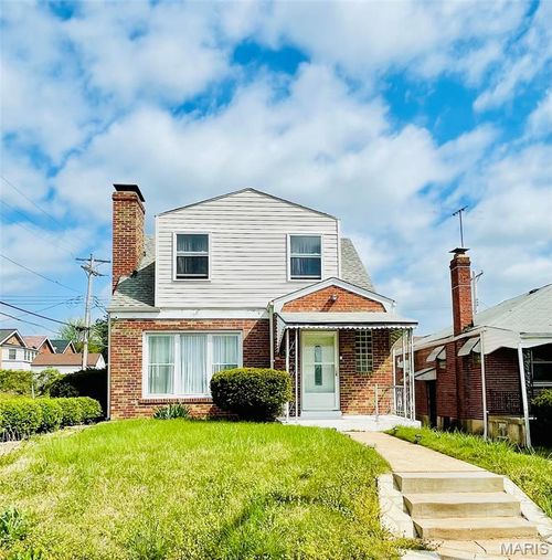 1439 Mclaran Ave, Saint Louis, MO, 63147-1621 | Card Image