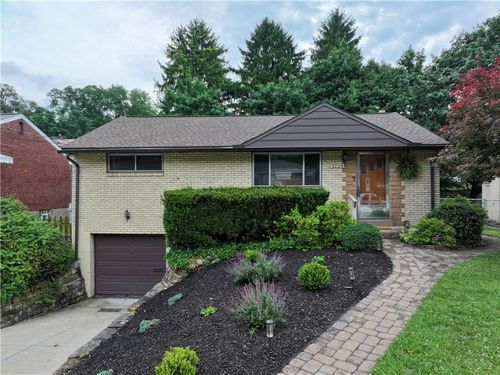 5229 Colewood Dr, Pittsburgh, PA, 15236-2610 | Card Image