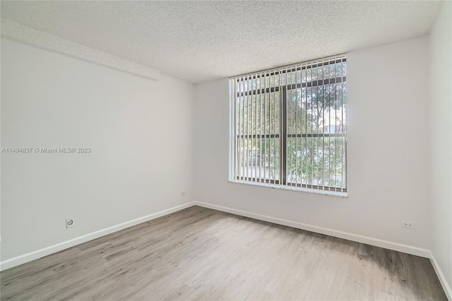 APT-2L - 3760 Inverrary Dr, Condo with 2 bedrooms, 2 bathrooms and null parking in LAUDERHILL FL | Image 17