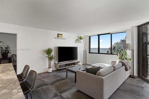 apt-1519-540 Brickell Key Dr, Miami, FL, 33131-3535 | Card Image