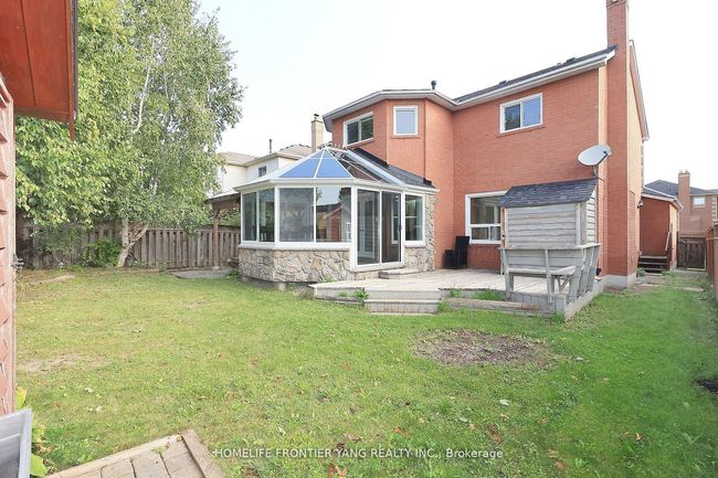 8 Wigston Crt, House other with 5 bedrooms, 3 bathrooms and 4 parking in Whitby ON | Image 38
