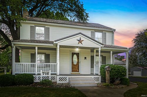 716 S Peters St, Garrett, IN, 46738-1917 | Card Image