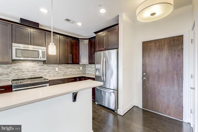 APT-202 - 1107 S Walter Reed Dr, Condo with 2 bedrooms, 2 bathrooms and null parking in Arlington VA | Image 6
