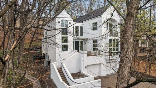 19750 Waterford Pl, Shorewood, MN, 55331-7013 | Card Image