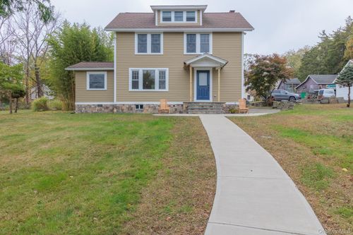 5 Circle Dr, Carmel, NY, 10512-1103 | Card Image