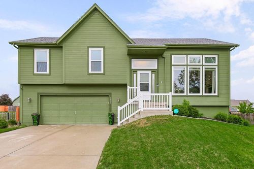 4416 N 121st Ter, Kansas City, KS, 66109-2949 | Card Image