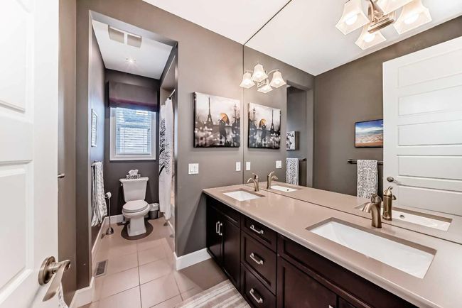 923 Windsong Dr Sw, House other with 3 bedrooms, 3 bathrooms and 4 parking in Airdrie AB | Image 35