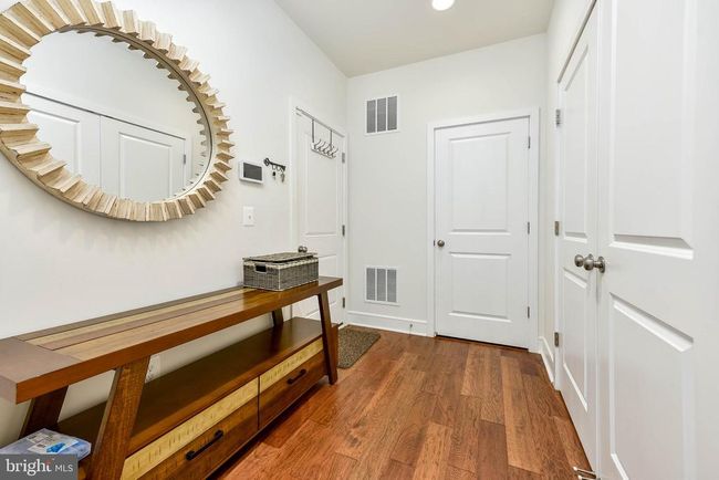 25409 Hartland Orchard Ter, Townhouse with 4 bedrooms, 4 bathrooms and null parking in CHANTILLY VA | Image 4