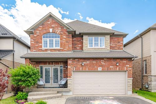 79 Garinger Cres, Binbrook, ON, L0R1C0 | Card Image