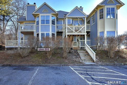 unit-203-75 Redwood Dr, East Haven, CT, 06513-1971 | Card Image