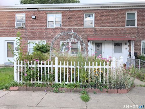 97-20 Court A, Bridgeport, CT, 06610-3350 | Card Image