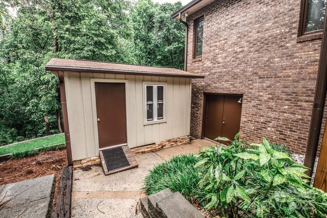3700 Gainesway Ct Nw, House other with 3 bedrooms, 3 bathrooms and null parking in Concord NC | Image 39