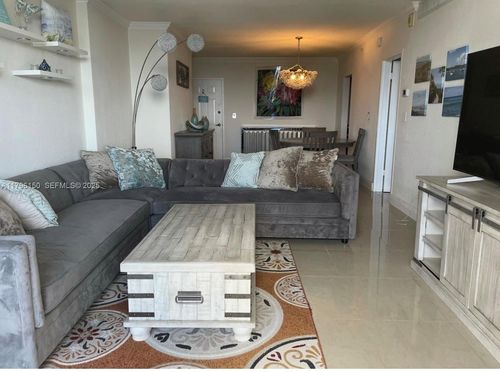 1228-2501 S Ocean Dr, Hollywood, FL, 33019-2658 | Card Image