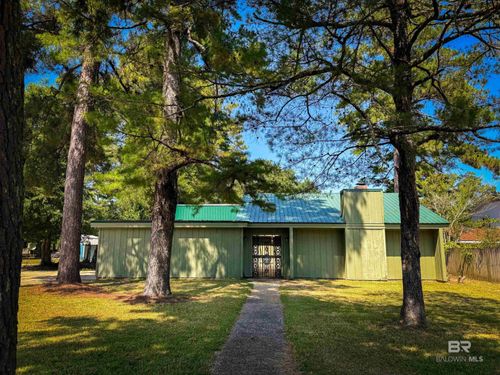 105 Longleaf Ln, Brewton, AL, 36426-2936 | Card Image