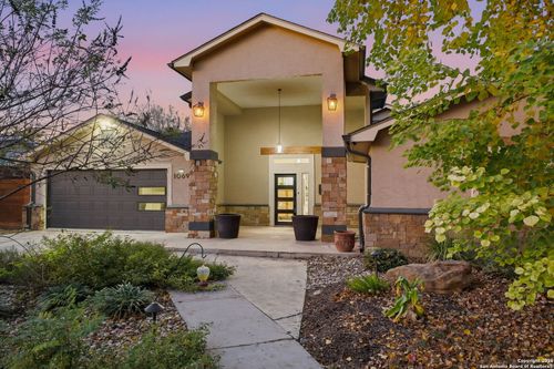 1069 Ivy Ln, Terrell Hills, TX, 78209-6061 | Card Image