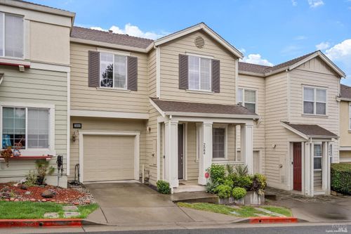 2084 Cooper Drive, Santa Rosa, CA, 95404 | Card Image